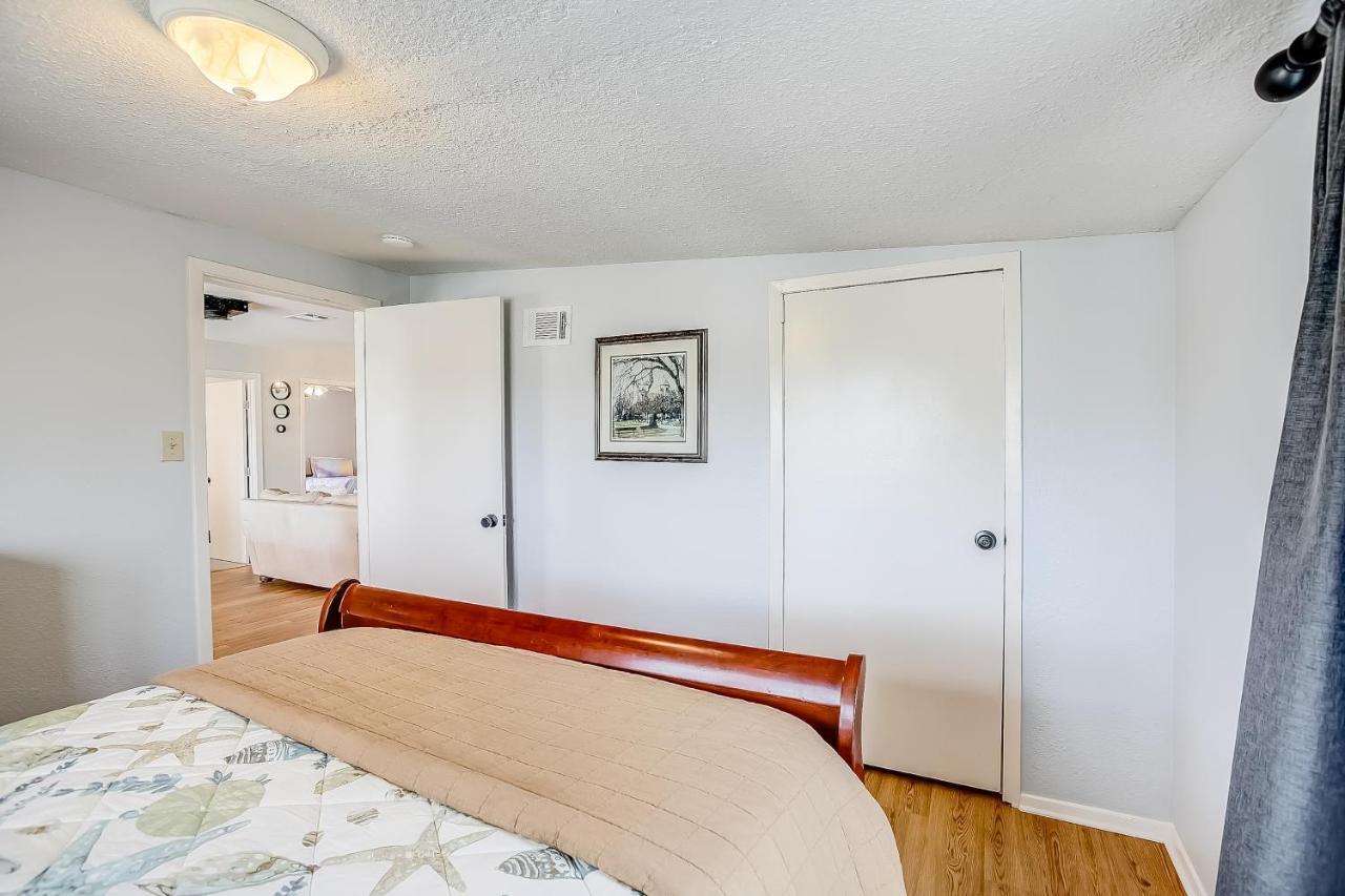 Lakeview Lodge Spicewood Экстерьер фото