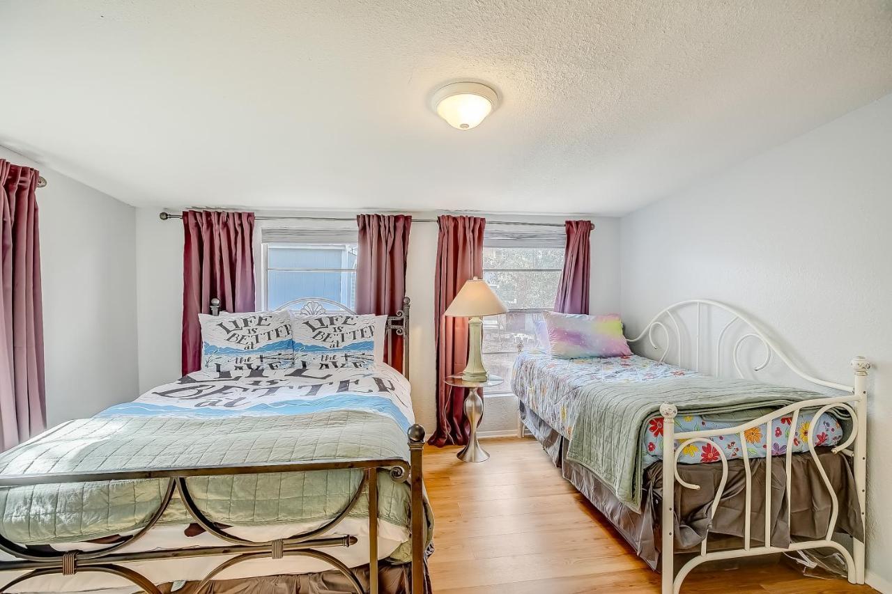 Lakeview Lodge Spicewood Экстерьер фото