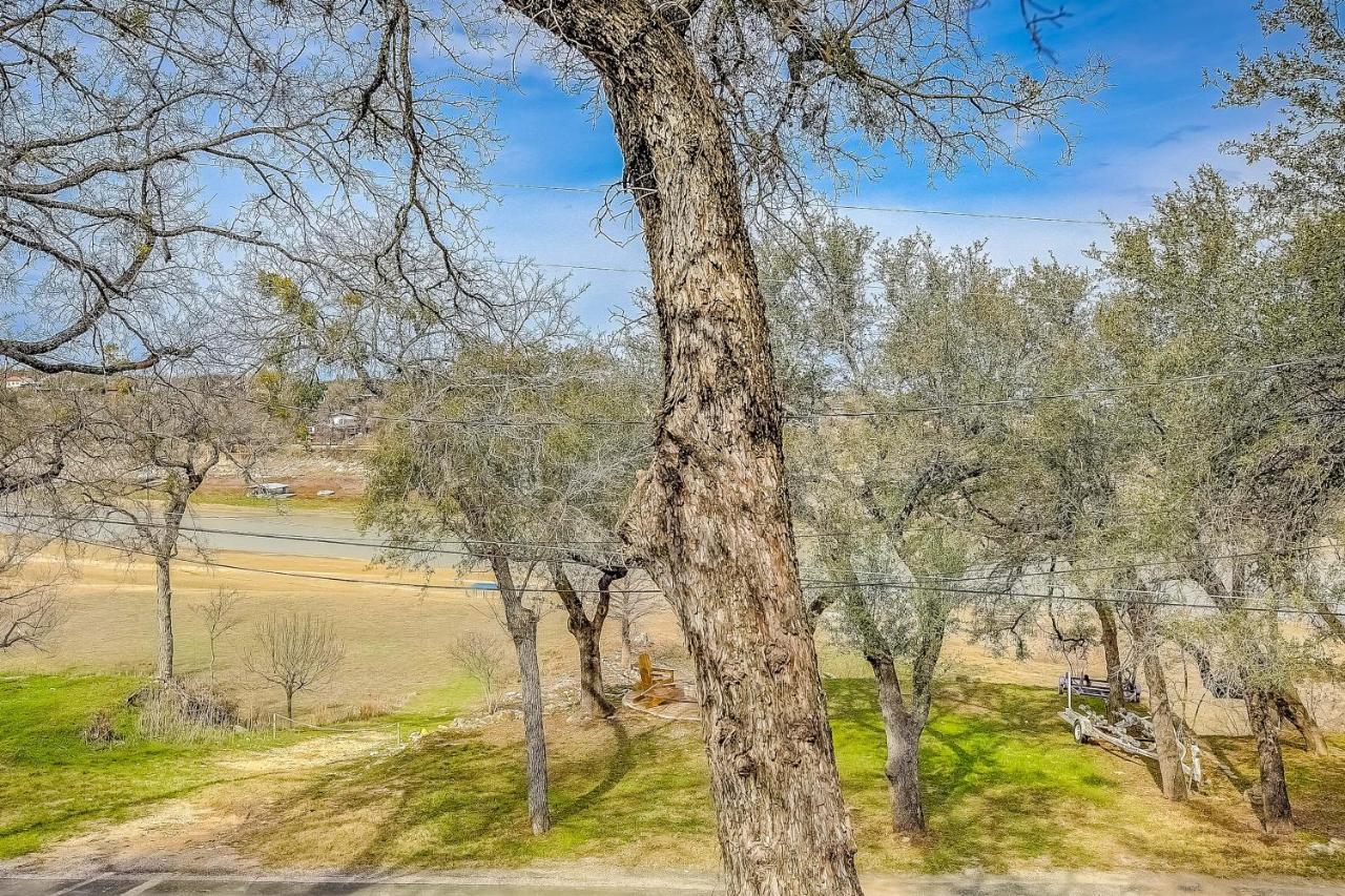 Lakeview Lodge Spicewood Экстерьер фото